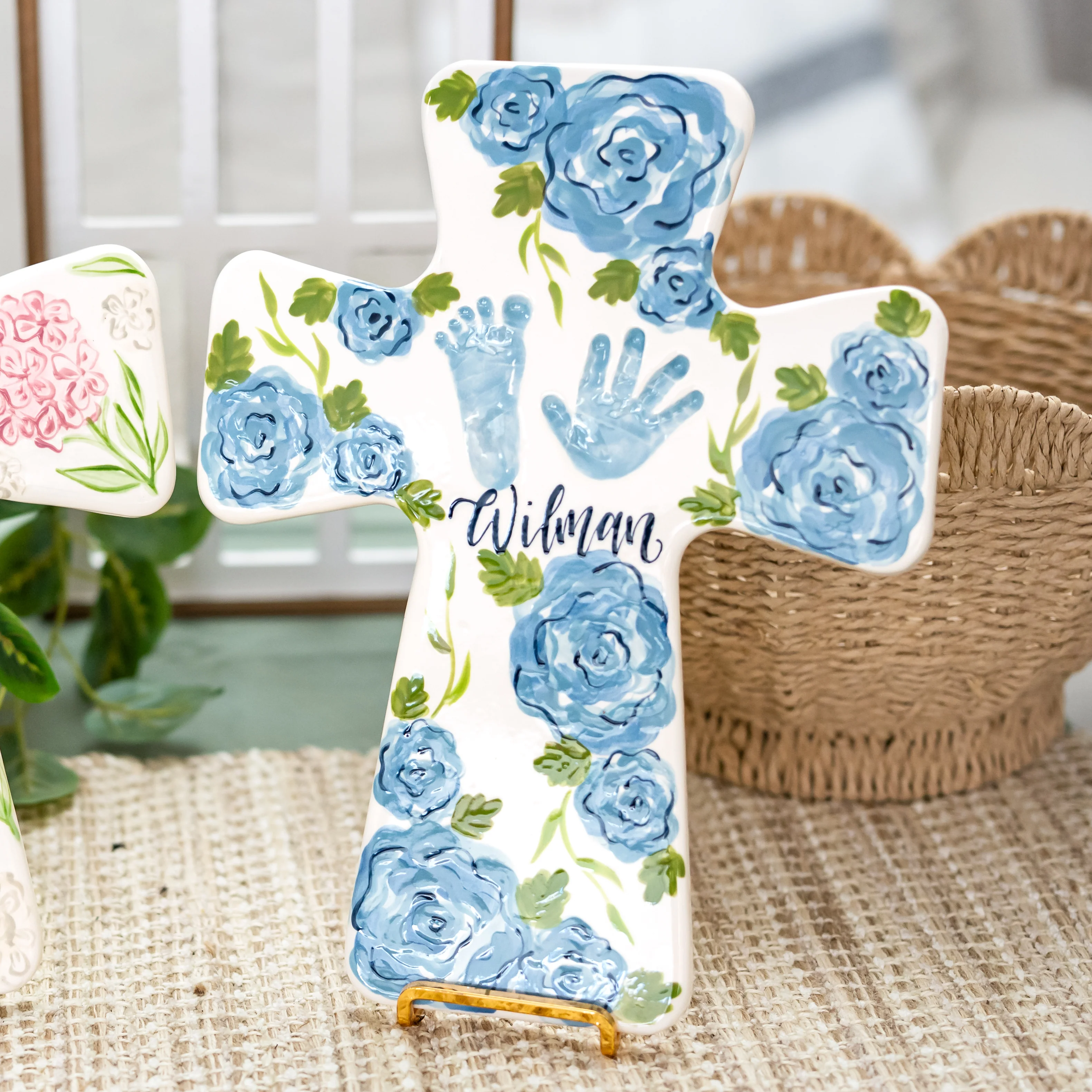 Elegant Flowers Clay Cross Plaque