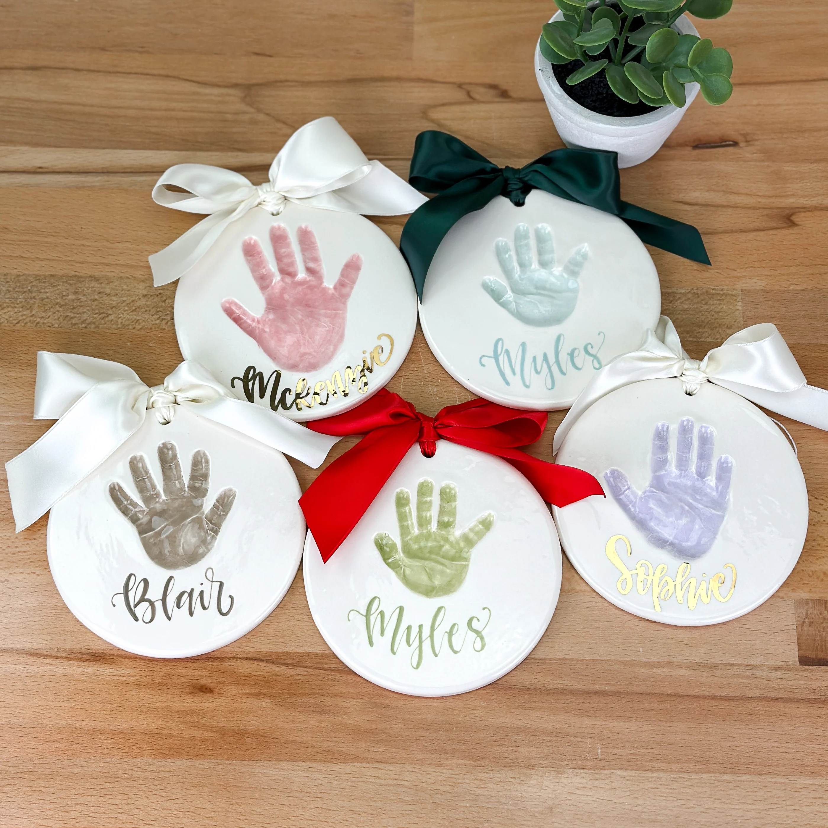Classic 6 Clay Ornament