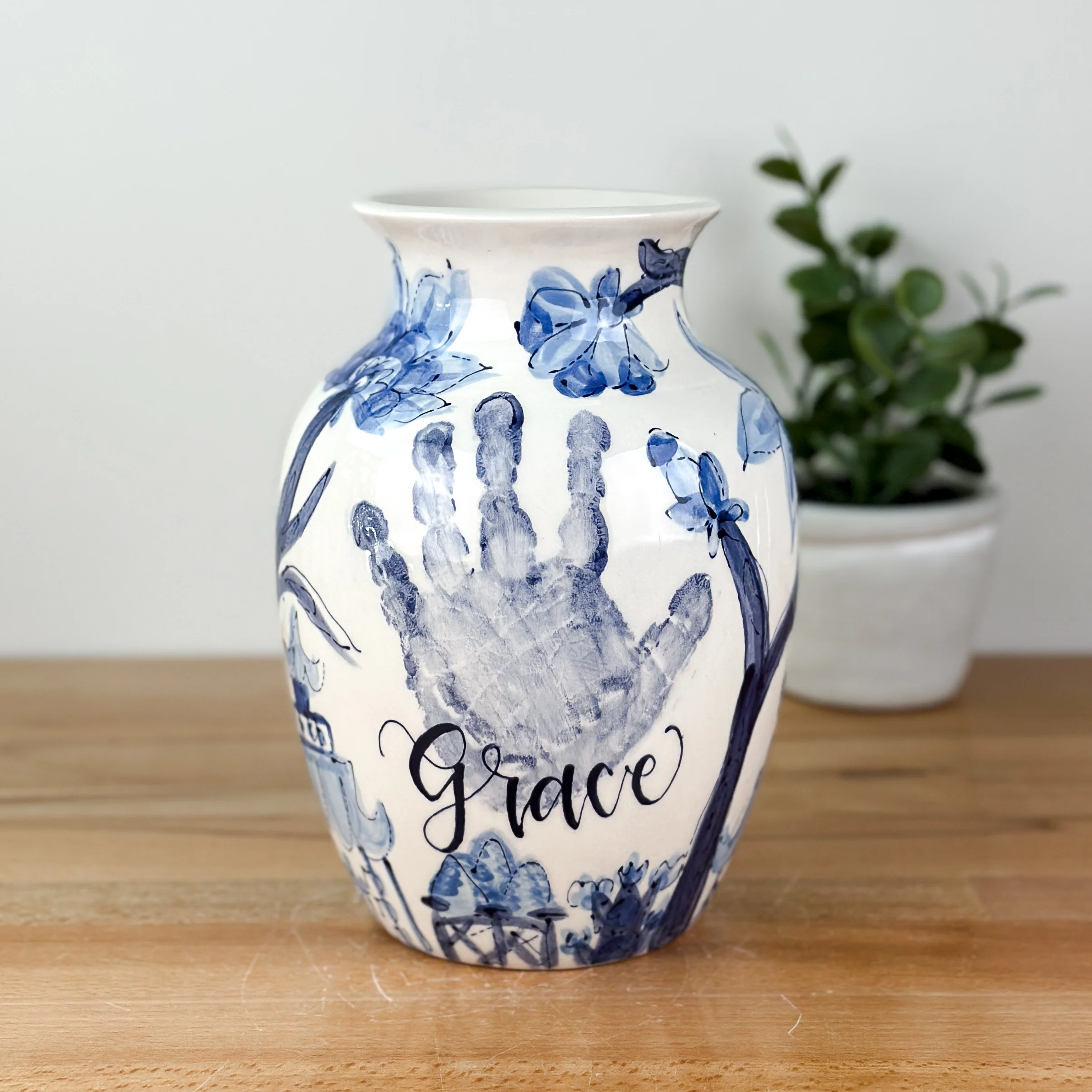 Classic Chinoiserie Petite Vase